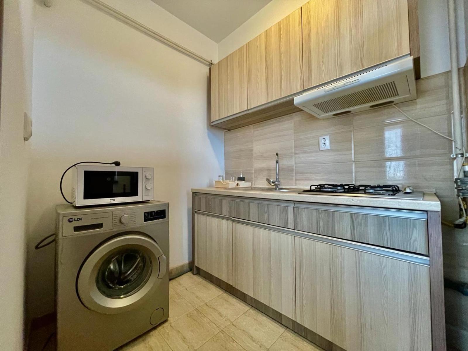 Summerland Apartmants Mamaia Nord Apartamento Exterior foto