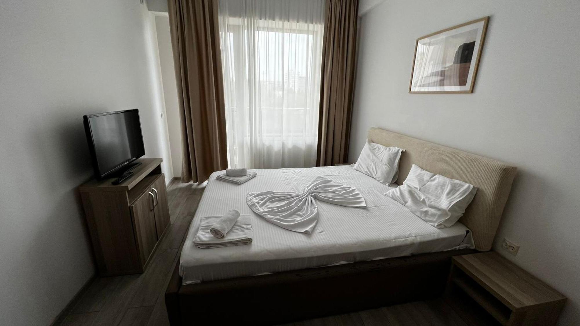Summerland Apartmants Mamaia Nord Apartamento Exterior foto