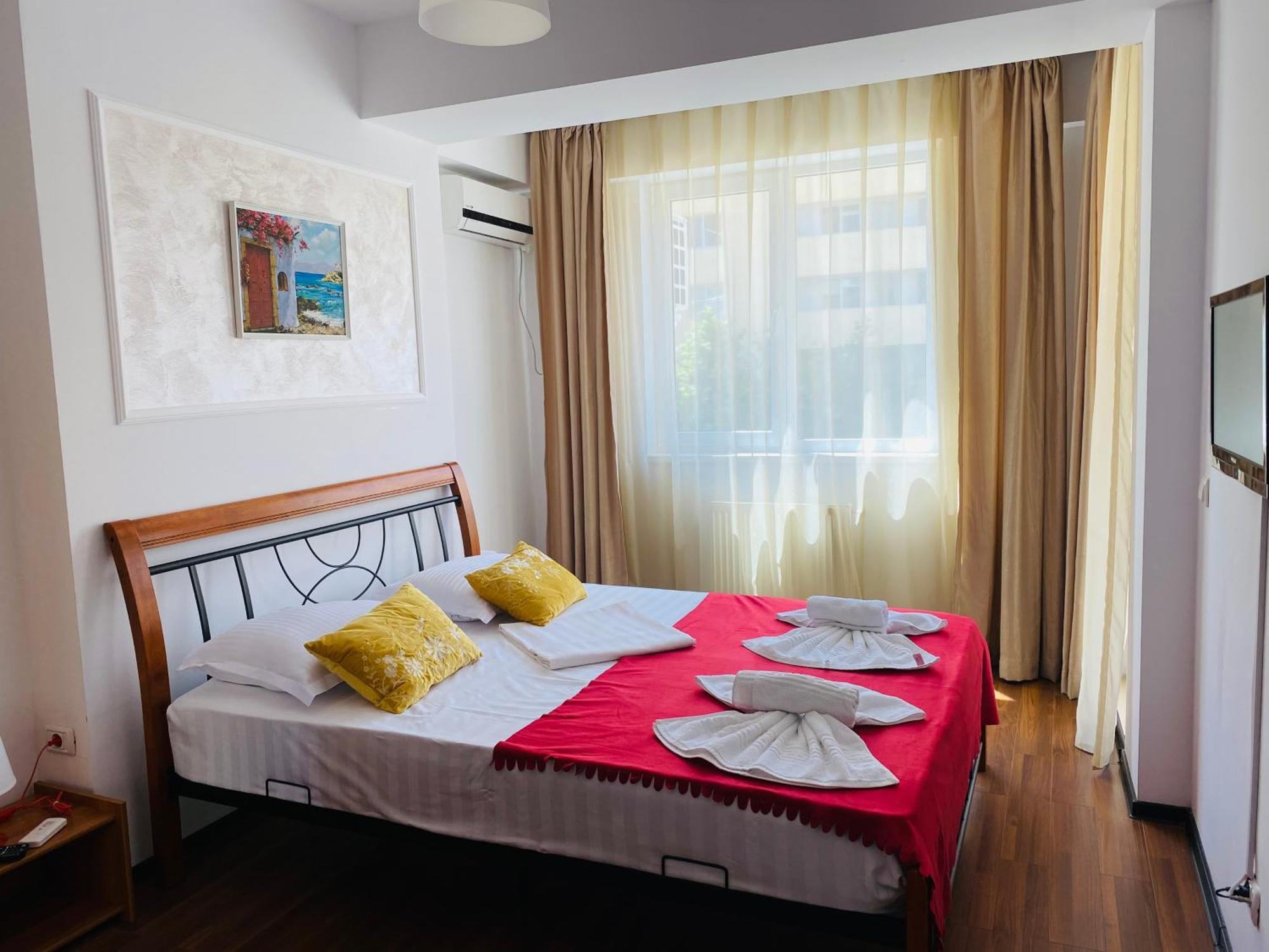Summerland Apartmants Mamaia Nord Apartamento Exterior foto